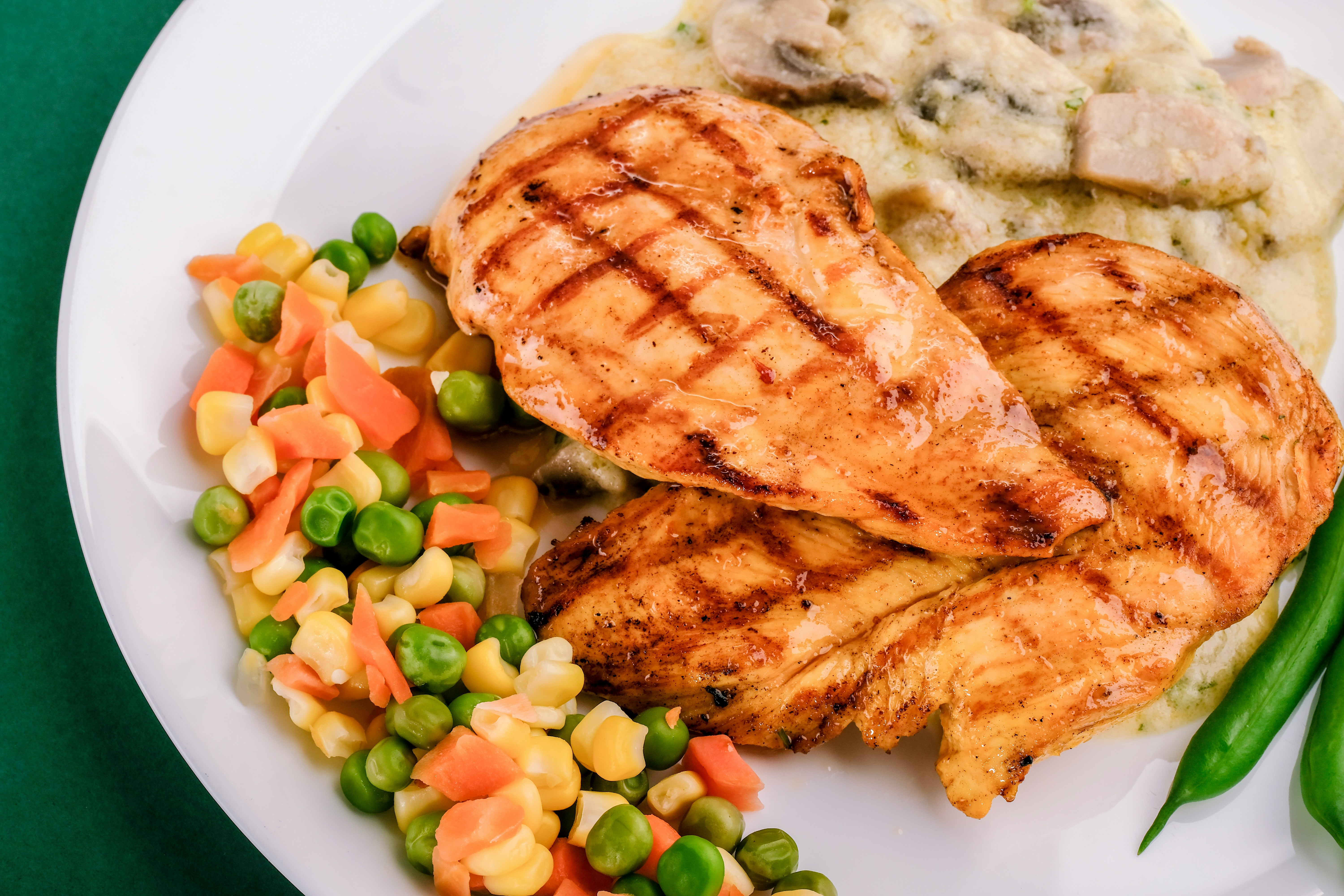 Frozen chicken export from Brazil